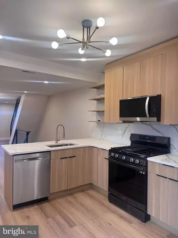 Philadelphia, PA 19143,1325 S 54TH ST