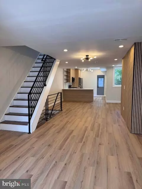 Philadelphia, PA 19143,1325 S 54TH ST