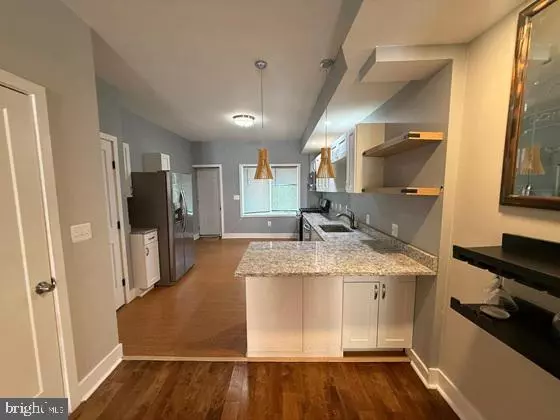 Baltimore, MD 21213,1715 N WOLFE ST