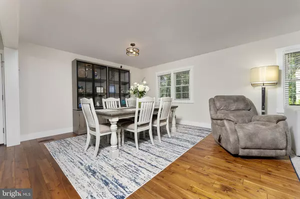 Vienna, VA 22181,2425 HUNTER MILL RD