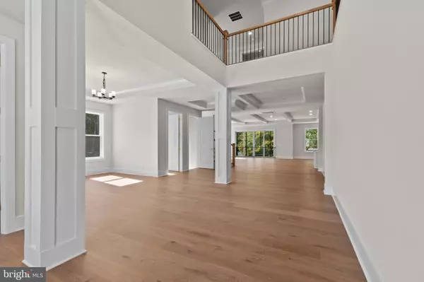 Alexandria, VA 22308,8276 COLLING MANOR CT