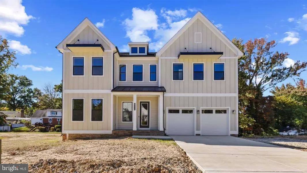 8276 COLLING MANOR CT, Alexandria, VA 22308