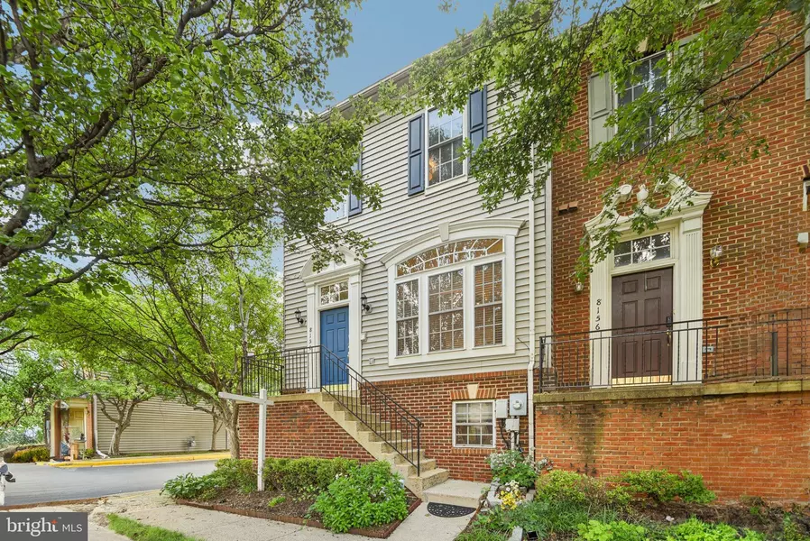 8154 SKELTON CIR, Falls Church, VA 22042