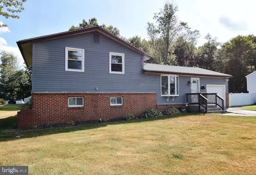 100 CAMBRIDGE AVE, Marlton, NJ 08053