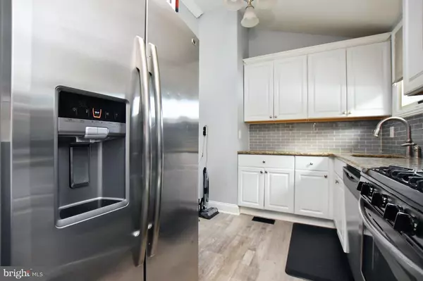 Marlton, NJ 08053,100 CAMBRIDGE AVE