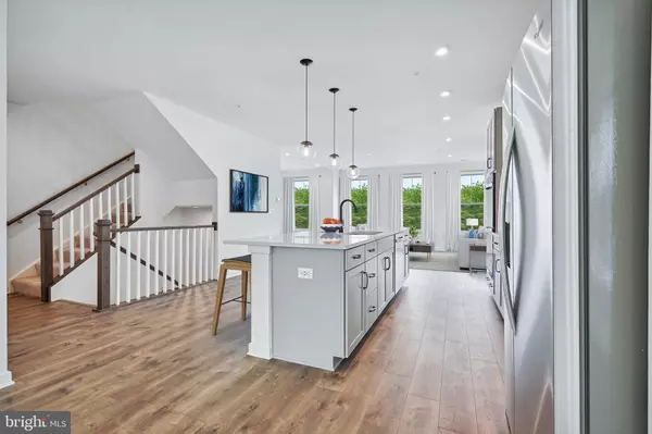 Ashburn, VA 20147,5 SEPIA SQ #KA