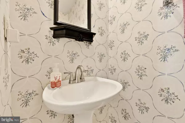 Laurel, MD 20707,6703 BONNETT CT