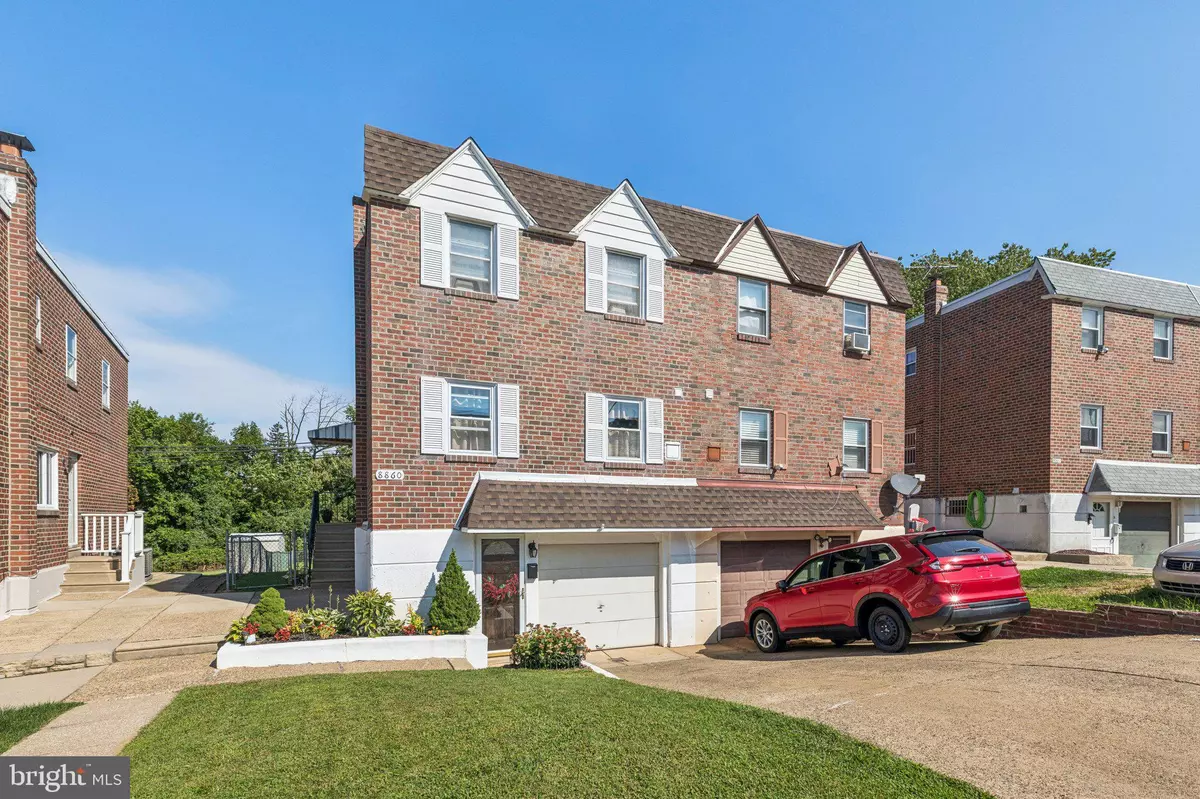 Philadelphia, PA 19152,8860 MANCHESTER ST