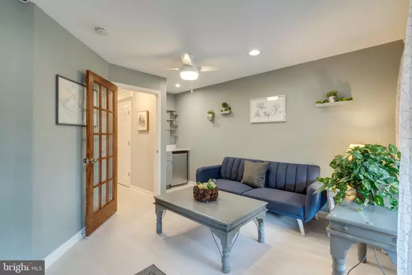 Ashburn, VA 20148,43778 TATTINGER TER