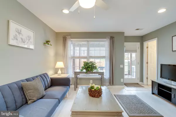 Ashburn, VA 20148,43778 TATTINGER TER