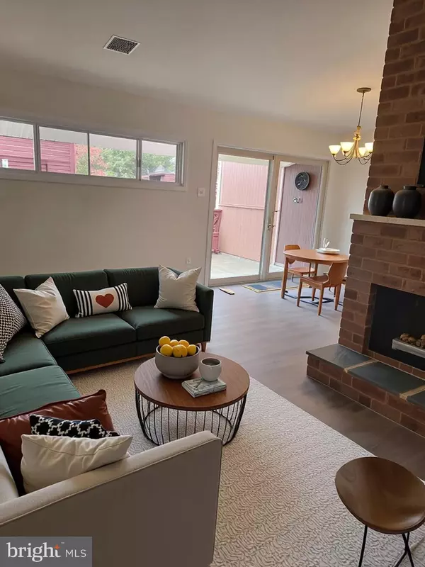 Enola, PA 17025,818 CHARLOTTE WAY