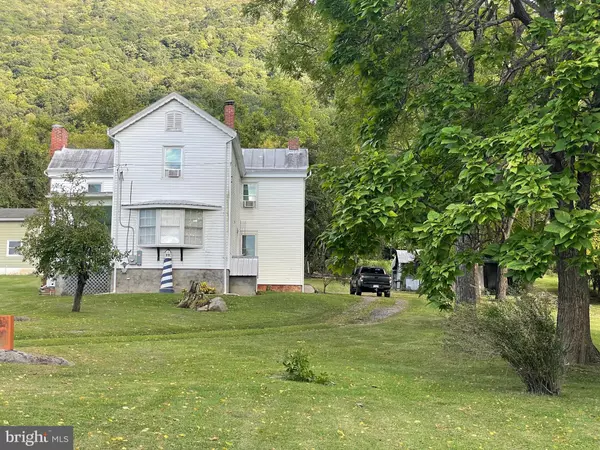 5723 ROUTE 220 S, Moorefield, WV 26836