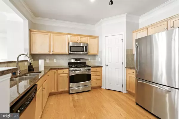 Leesburg, VA 20175,501 SUNSET VIEW TER SE #306