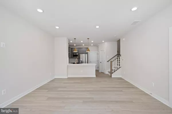 Ashburn, VA 20147,44579 STRABANE TER