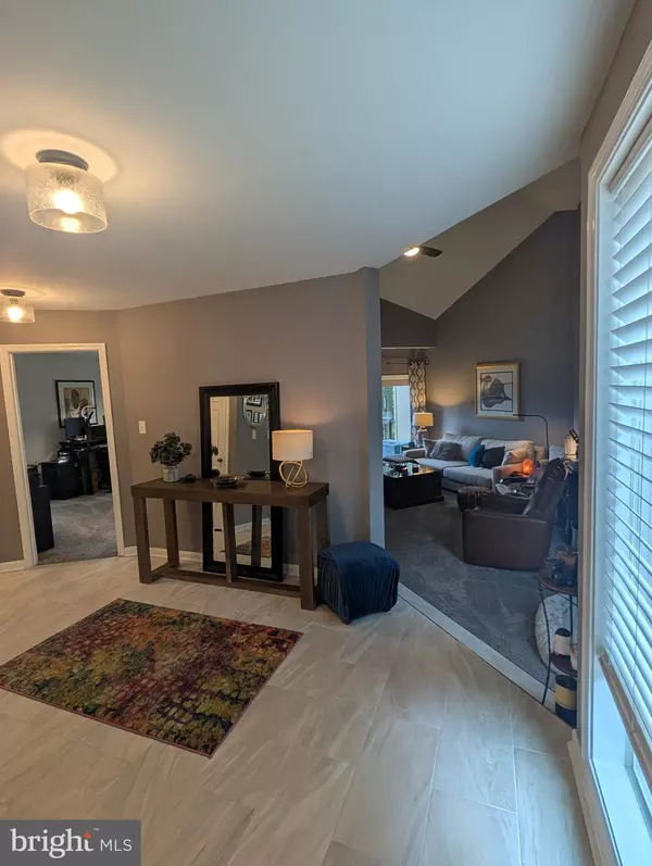 Bowie, MD 20721,3002 COURTSIDE RD