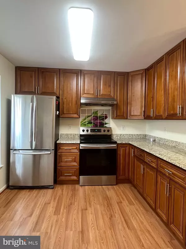 Germantown, MD 20874,25 CHERRY BEND CT