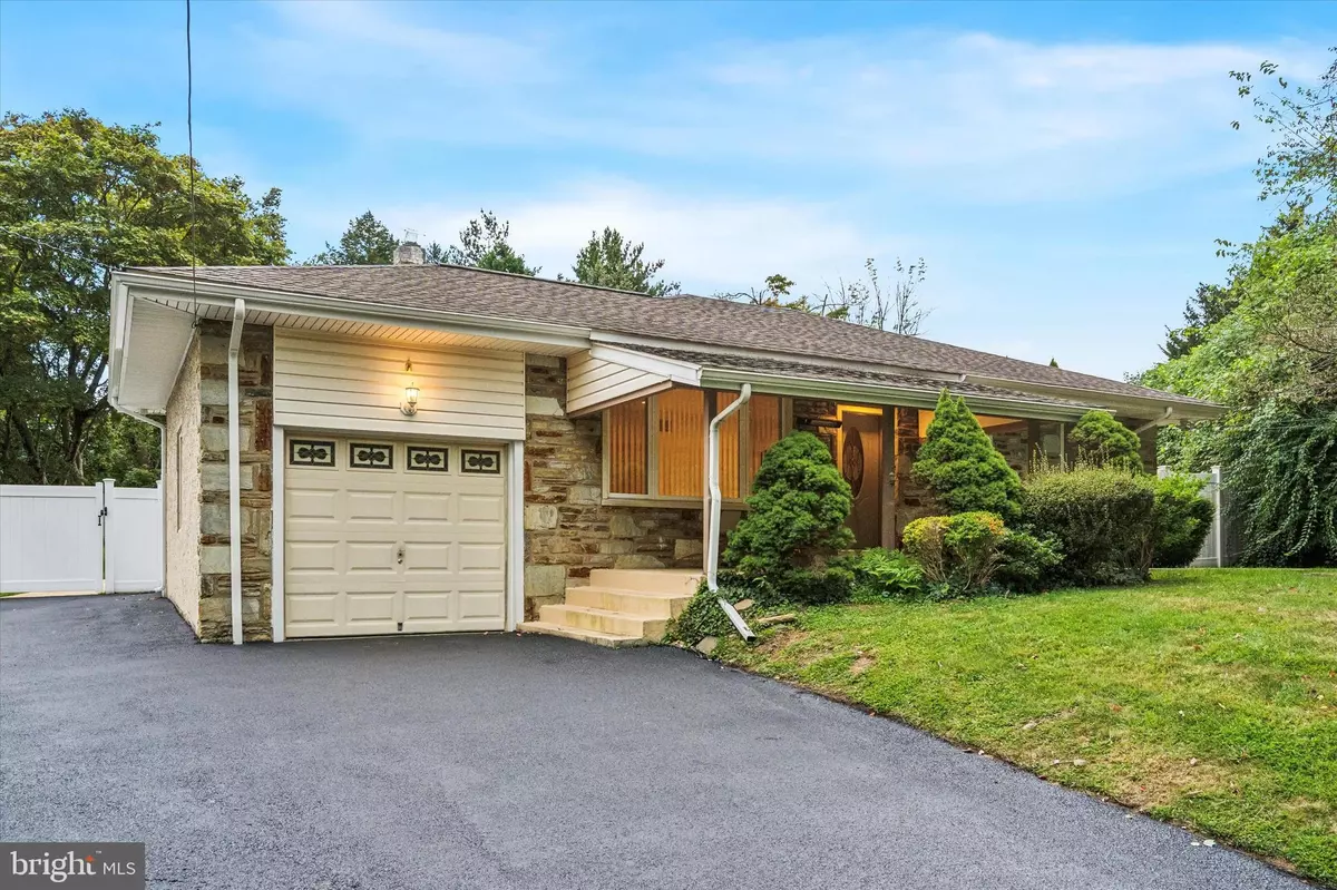 Philadelphia, PA 19116,13441 TREVOSE RD