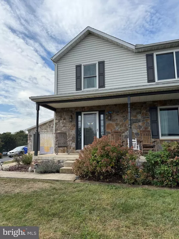 Waynesboro, PA 17268,4798 GRAY HAWK DRIVE #17