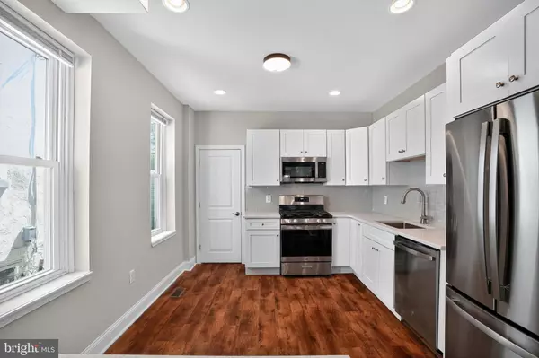 Philadelphia, PA 19127,133 HERMIT ST