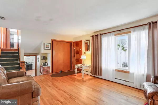 Camp Hill, PA 17011,2 COMMERCIAL DR