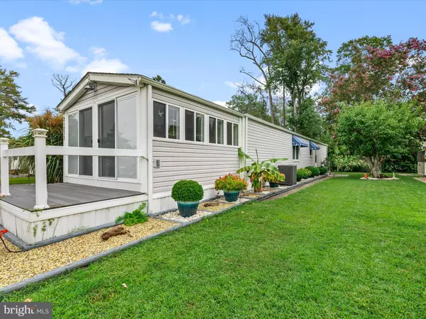 Rehoboth Beach, DE 19971,21233 N ST