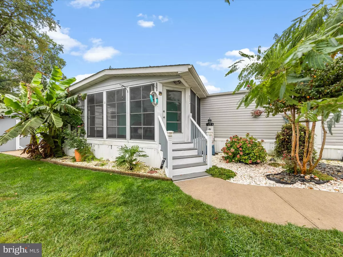 Rehoboth Beach, DE 19971,21233 N ST