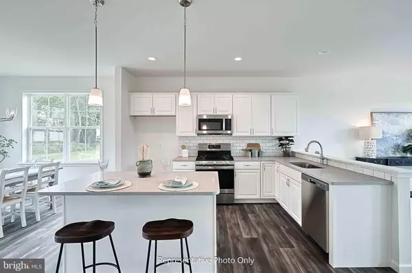 Newmanstown, PA 17073,172 MARISSA CT