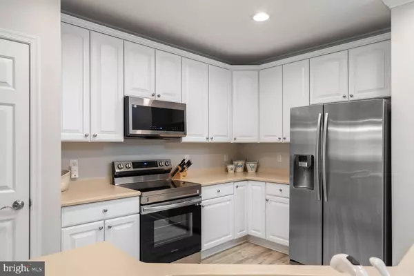 Ocean City, MD 21842,37 FOUNTAIN DR W #2D