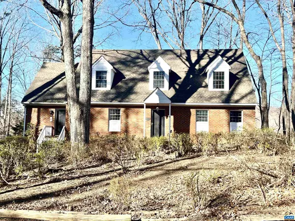 318 MILLER SCHOOL RD, Charlottesville, VA 22903