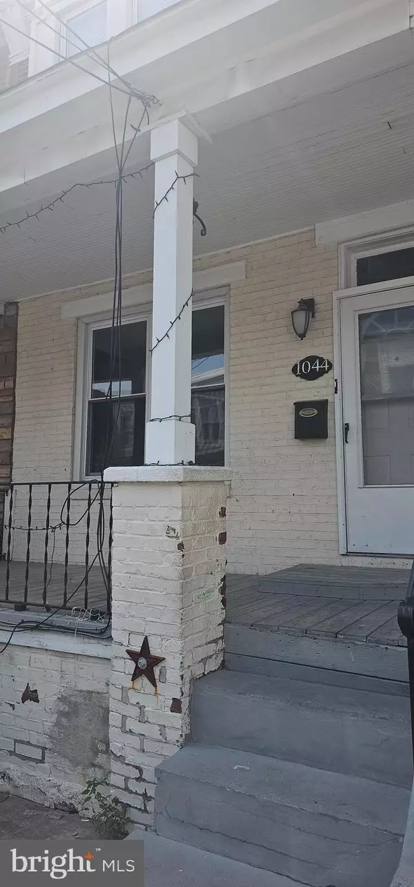 Crum Lynne, PA 19022,1044 TOLL ST