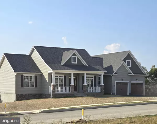 24 RED STONE LANE #47, Hanover, PA 17331
