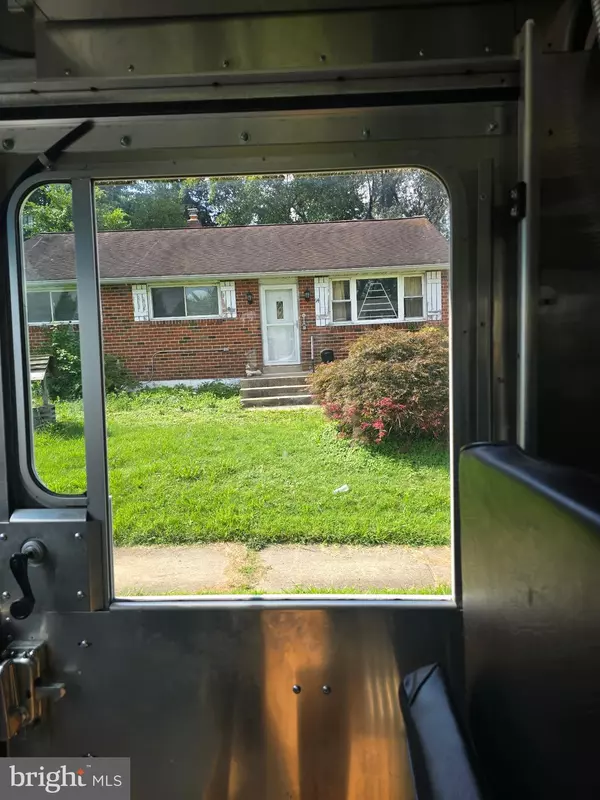 14 CHERRY RD, New Castle, DE 19720