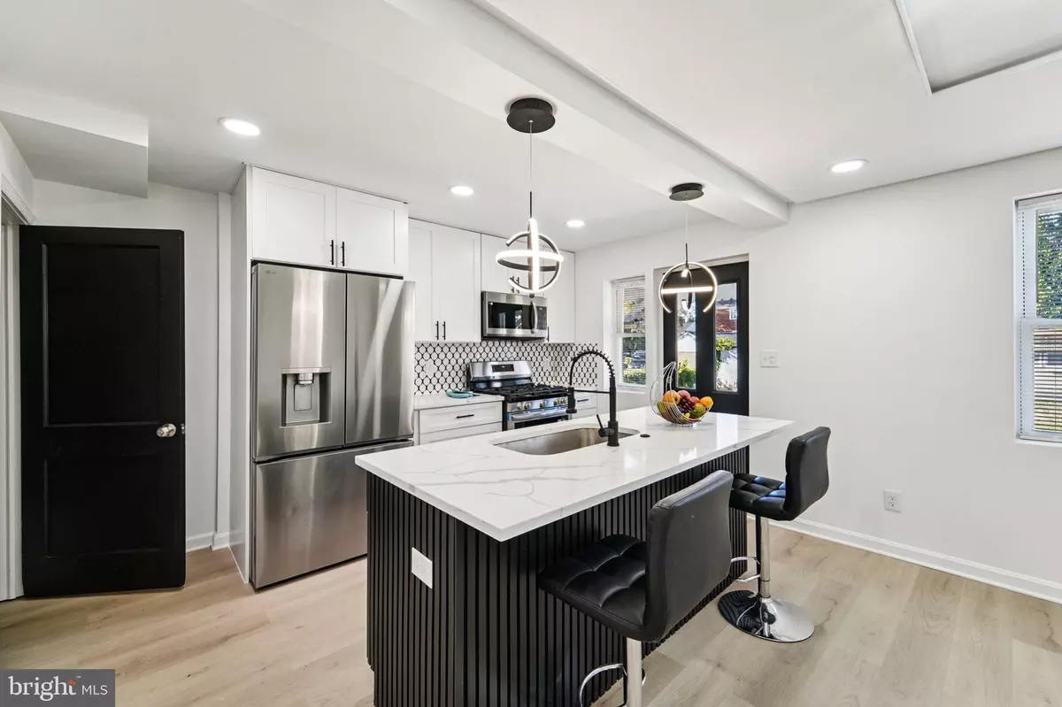 Baltimore, MD 21212,917 REVERDY RD