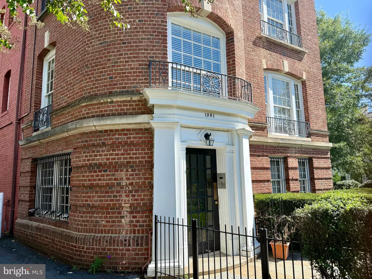 Washington, DC 20009,1901 19TH ST NW #203