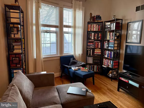 Washington, DC 20009,1901 19TH ST NW #203