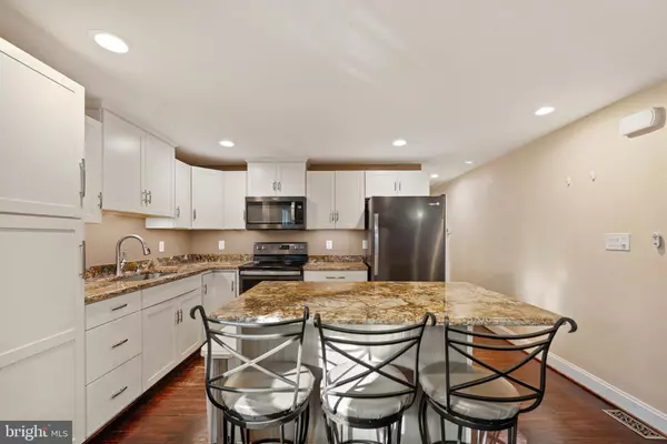 Waldorf, MD 20603,9420-C JAY ST