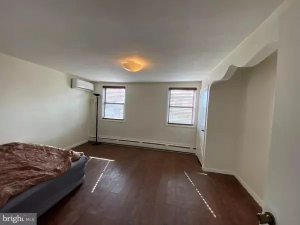 Philadelphia, PA 19147,917 ELLSWORTH ST #2