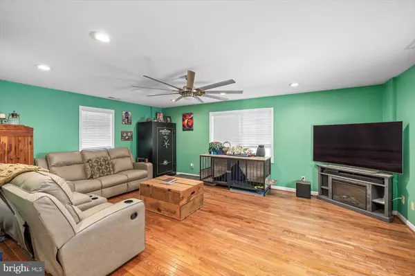 Orange, VA 22960,11535 MAY LN