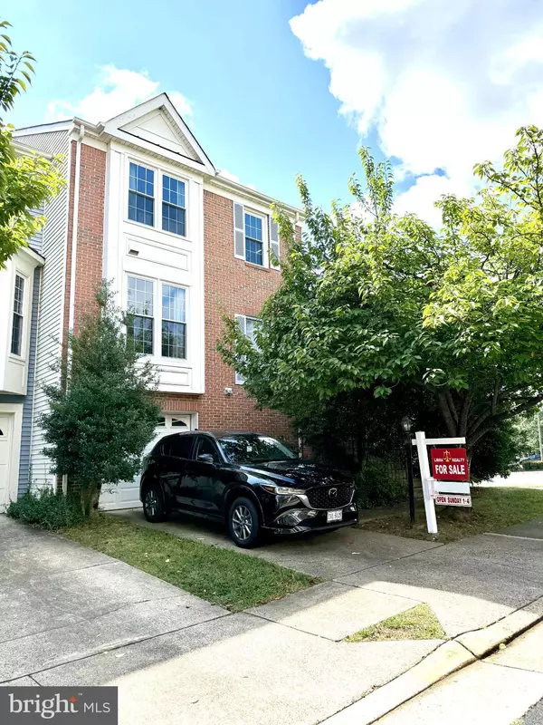 Fairfax, VA 22031,3125 SUTHERLAND HILL CT