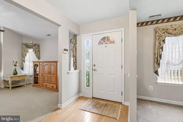 Williamstown, NJ 08094,624 RIVIERA DR