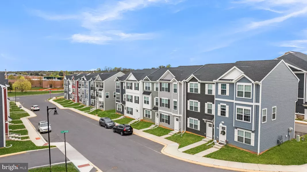 1201 WALNUT BOTTOM RD #1103, Carlisle, PA 17015