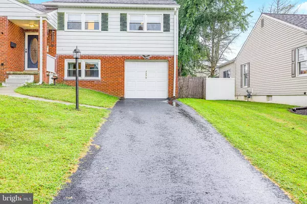 Wilmington, DE 19808,2270 SAINT JAMES DR