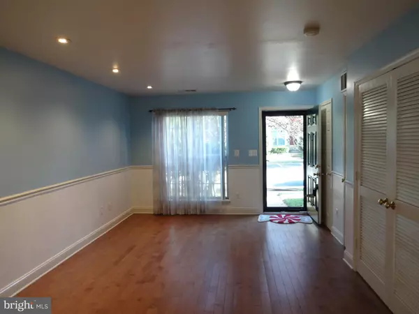 Fairfax, VA 22033,13115 QUAIL CREEK LN