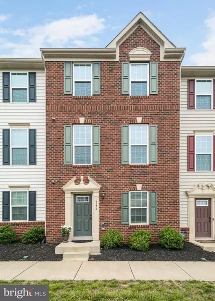 6974 KONA DR, Gainesville, VA 20155