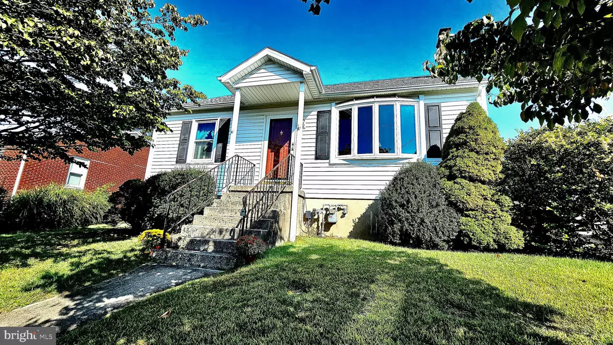 Harrisburg, PA 17111,8108 SPRUCE DR