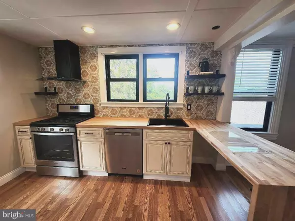 Yardley, PA 19067,20 W COLLEGE AVE #3
