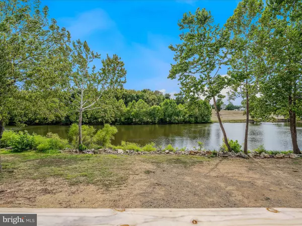 Martinsburg, WV 25405,245 TWIN LAKES CIRCLE