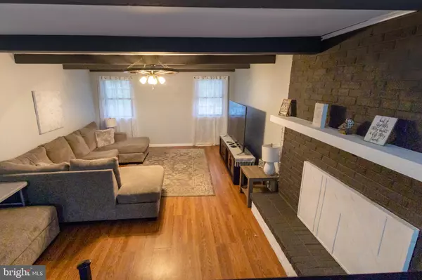 Millville, NJ 08332,910 HILL LN