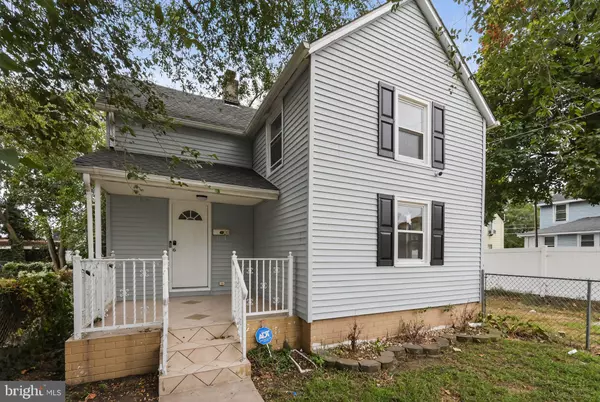 Paulsboro, NJ 08066,20 W ADAMS ST