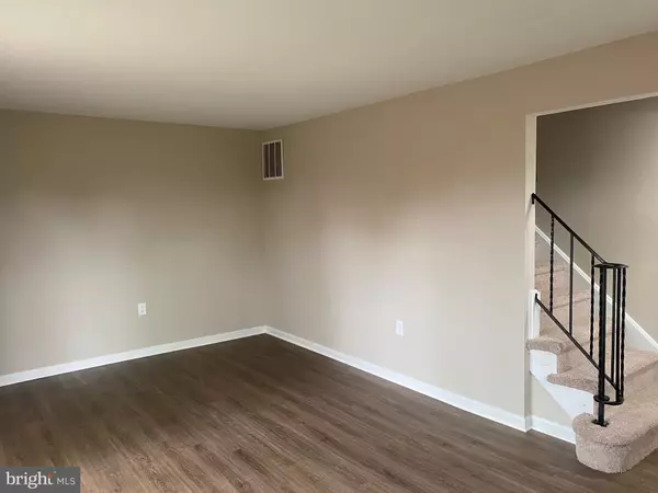 Manassas, VA 20109,8238 COMMUNITY DR